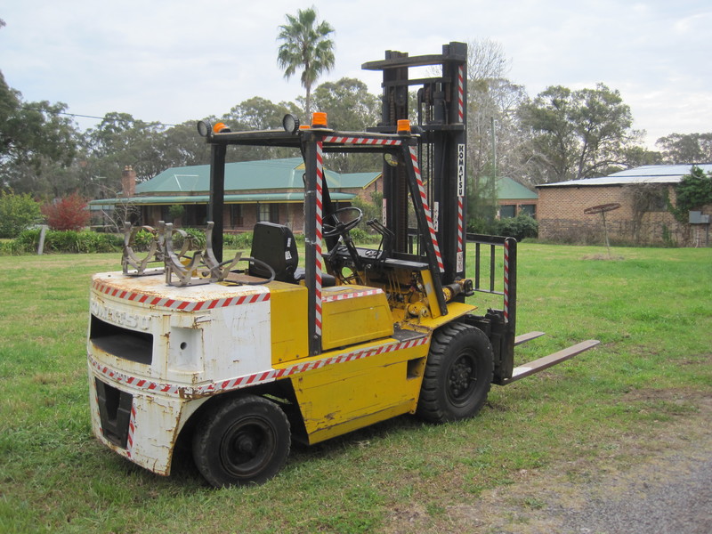 KOMATSU FG45 FORKLIFT