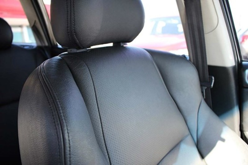2004 HOLDEN ADVENTRA LX8 VY II