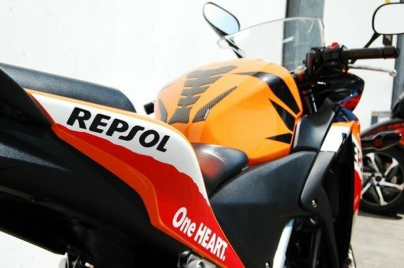 2013 HONDA 250CC CBR250R REPSOL (ABS)