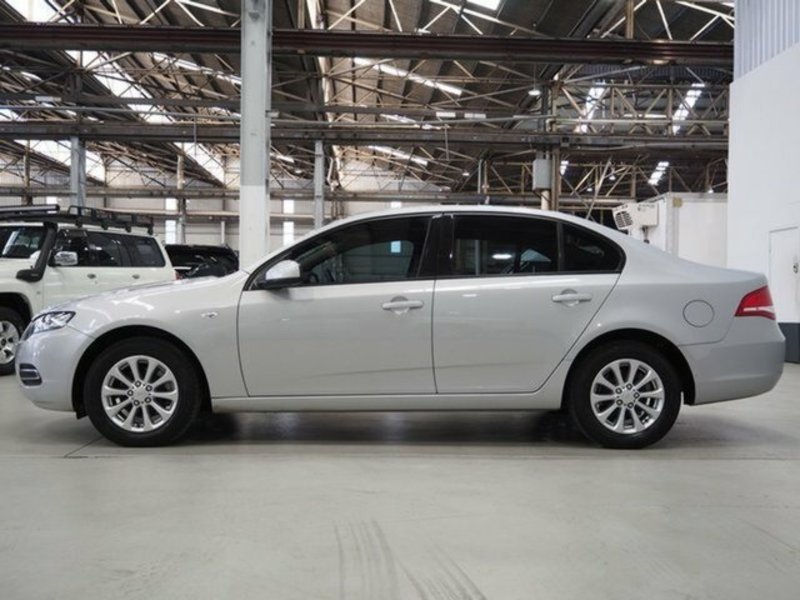 2013 FORD FALCON XT FG MK2