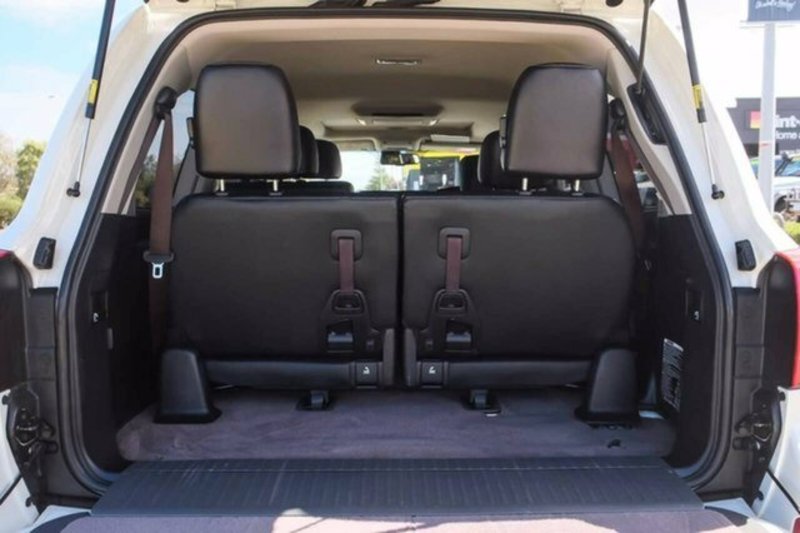 2015 TOYOTA LANDCRUISER SAHARA (4x4) VDJ200R MY13