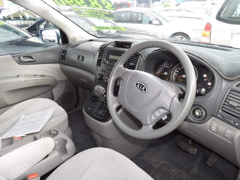 2008 KIA GRAND CARNIVAL
