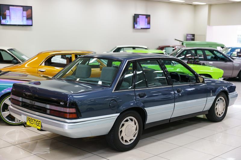 1987 HOLDEN CALAIS VL