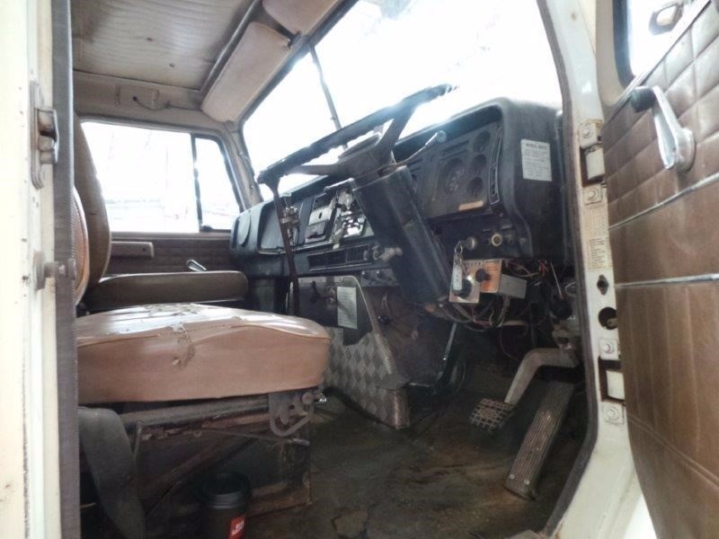 1987 CUSTOM CARRIER Truck