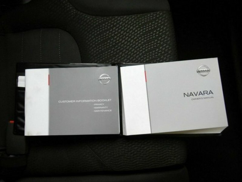 2012 NISSAN NAVARA ST (4x4) D40