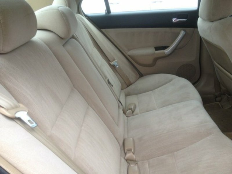 2004 HONDA ACCORD EURO
