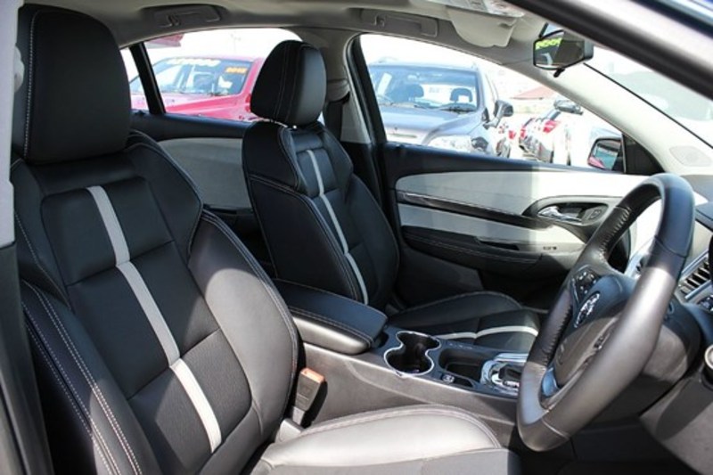 2014 HOLDEN CALAIS V VF