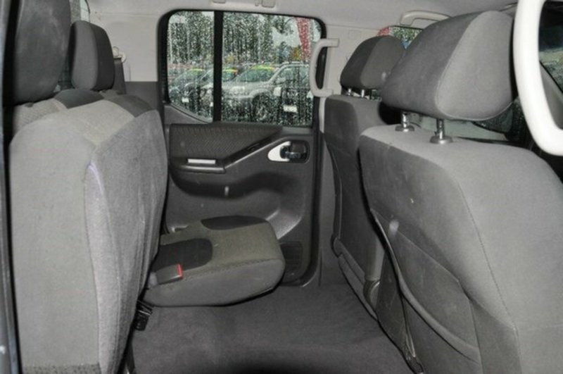 2012 NISSAN NAVARA ST D40 S6 MY12