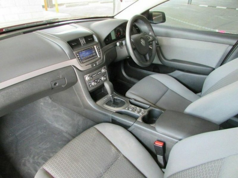 2011 HOLDEN COMMODORE OMEGA VE II