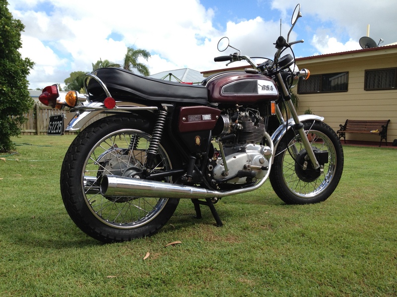 1972 BSA Rocket 3 A75