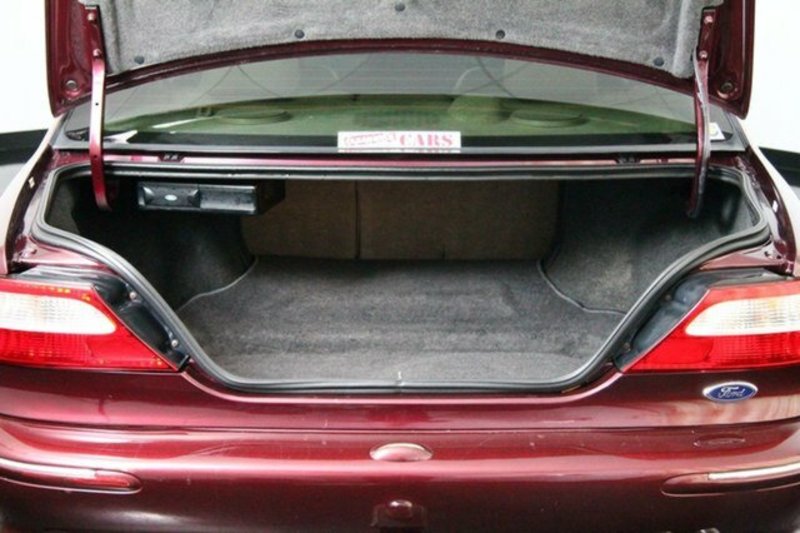 1997 FORD FAIRLANE GHIA NL