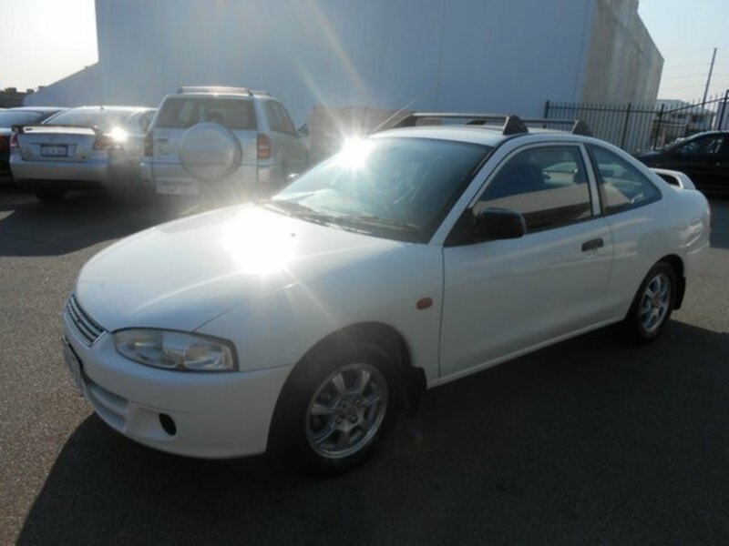 2002 MITSUBISHI LANCER GLi CE