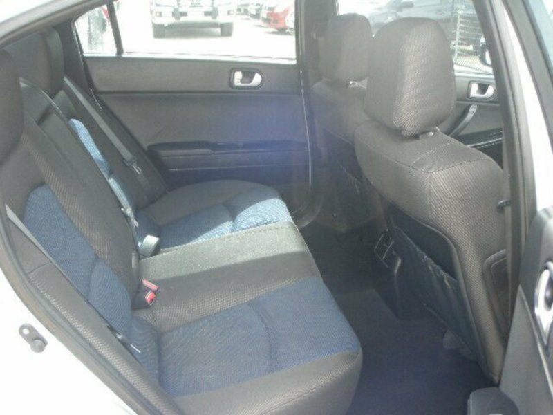 2007 MITSUBISHI 380 VR-X DB SERIES III