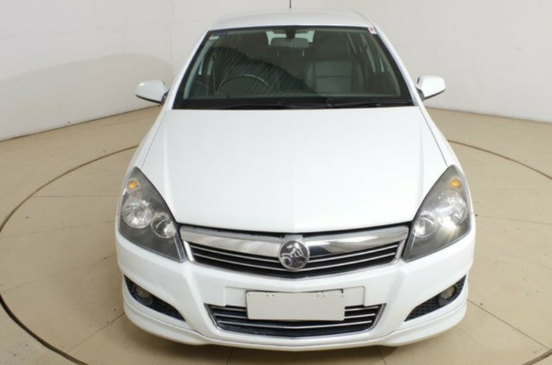 2010 HOLDEN ASTRA SRi AH MY09