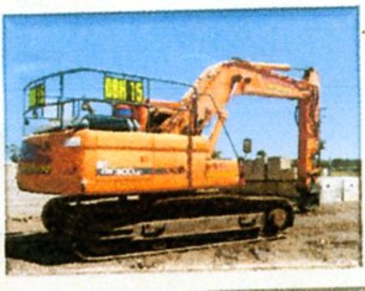 2010 DOOSAN DX300LC