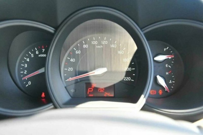 2015 KIA RIO S UB MY15