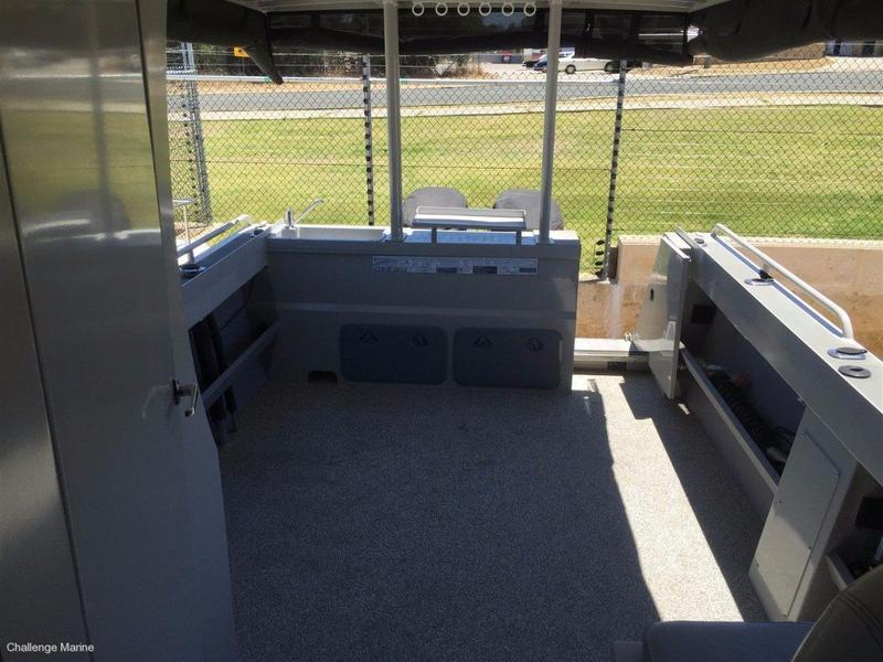 Genesis 9.5M Enclosed Hardtop inc Trailer