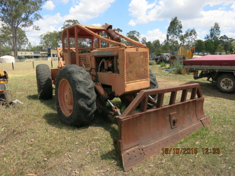 TIMBERJACK LOG SKIDDER 208D