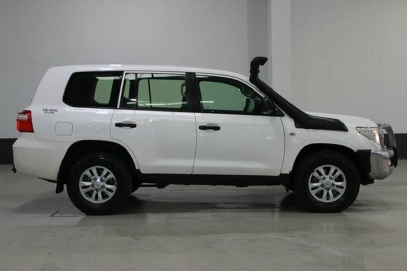 2012 TOYOTA LANDCRUISER GX (4x4) VDJ200R