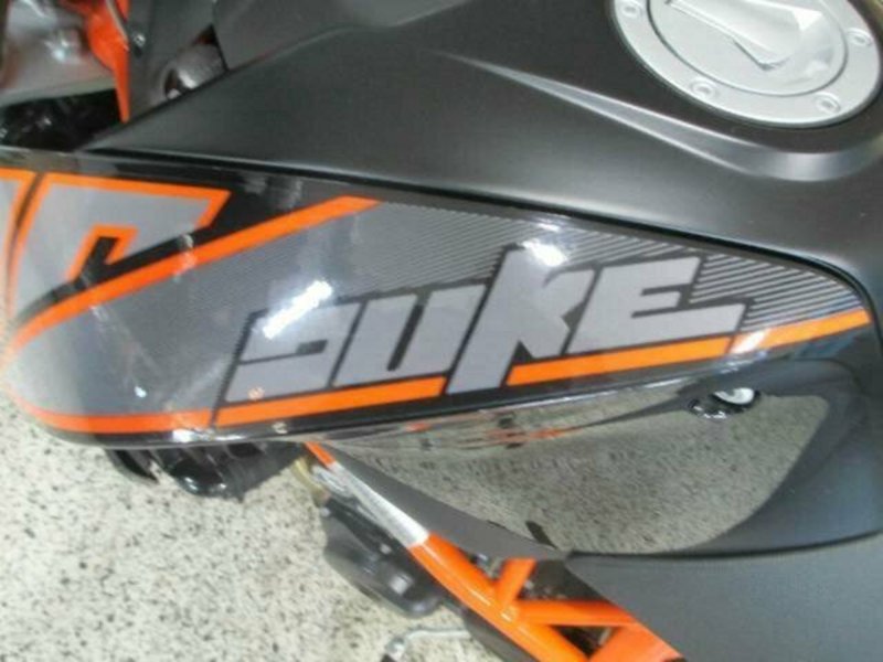 2012 KTM 690 DUKE Road