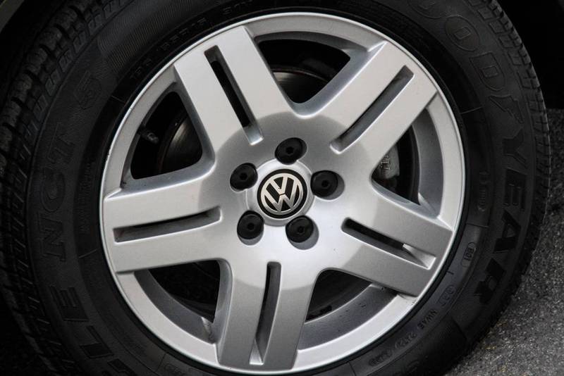 2003 VOLKSWAGEN GOLF 1.6 GENERATION