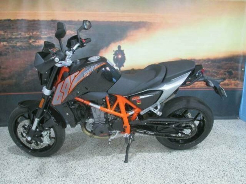 2012 KTM 690 DUKE Road