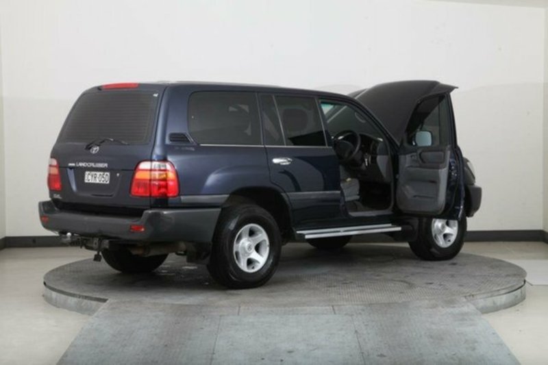 1999 TOYOTA LANDCRUISER GXL (4x4) FZJ105R