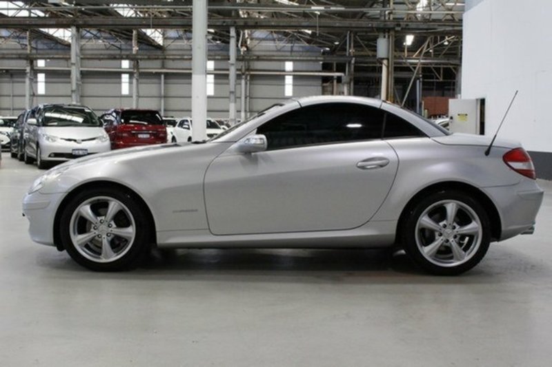 2004 MERCEDES-BENZ SLK200 KOMPRESSOR 202