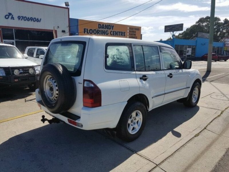 2003 MITSUBISHI PAJERO GLX LWB (4x4) NP