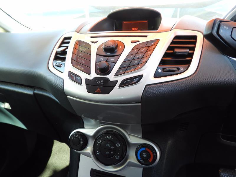 2011 FORD FIESTA ZETEC WT
