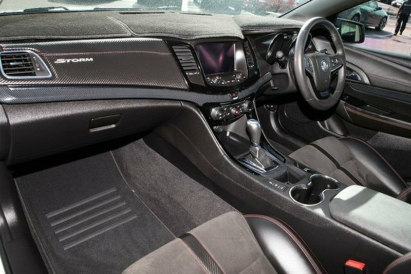 2015 HOLDEN UTE SV6 STORM VF MY15