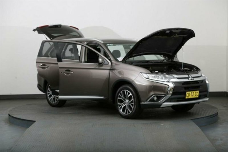 2016 MITSUBISHI OUTLANDER LS (4x2) ZK MY16