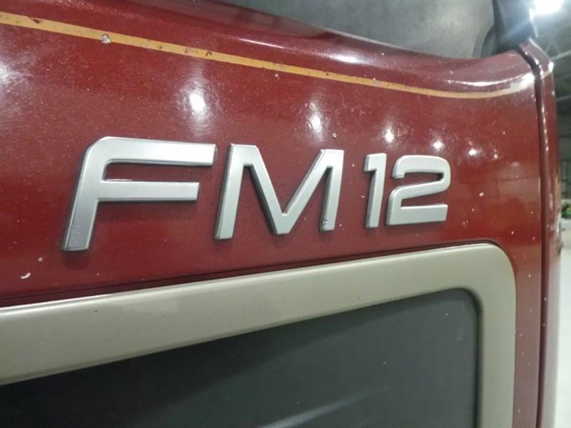 2005 VOLVO FM12