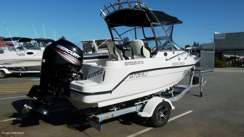 Atomix 520 Walkaround Targa MERCURY 90 4 STROKE EQUIPPED(20HRS YOUNG)