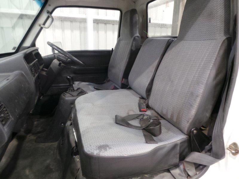 1998 MAZDA E2500