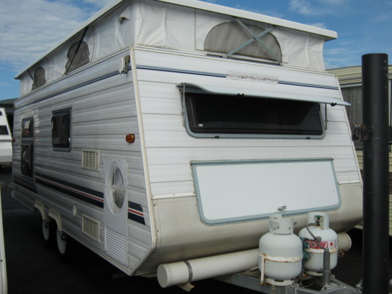 2003 CUSTOM STAR SEEKER MKII 18