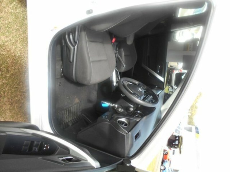 2013 TOYOTA COROLLA ASCENT ZRE182R