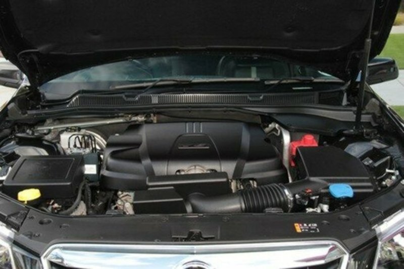 2014 HOLDEN CALAIS V VF