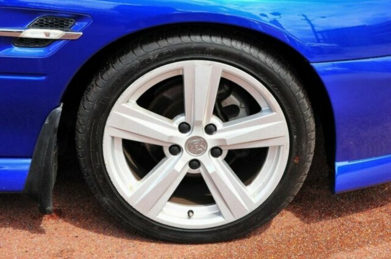 2005 HOLDEN COMMODORE SS VZ