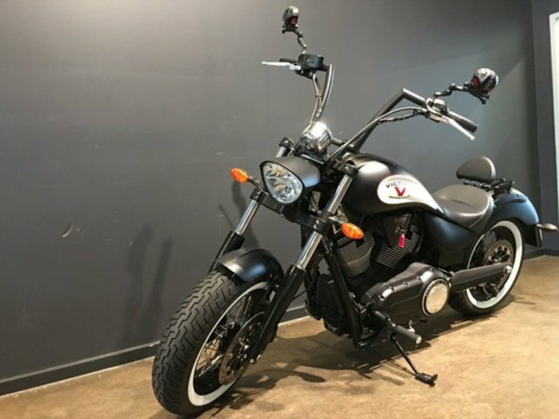 2012 VICTORY 1700CC HIGHBALL MY12