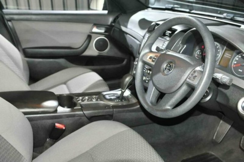 2010 HOLDEN COMMODORE OMEGA VE II