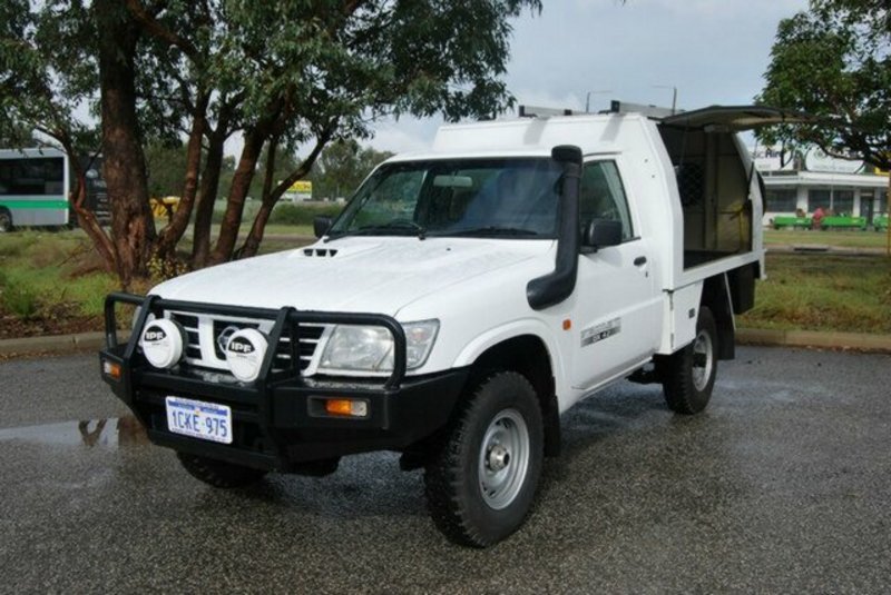 2006 NISSAN PATROL DX GU II