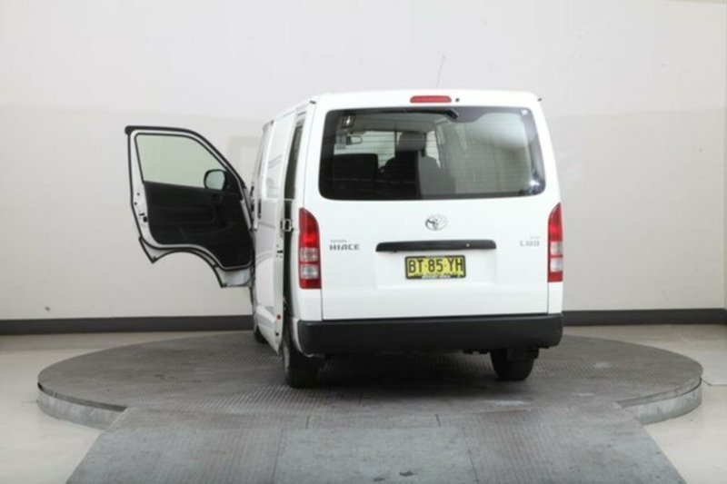 2013 TOYOTA HIACE LWB TRH201R MY12 UPGRADE