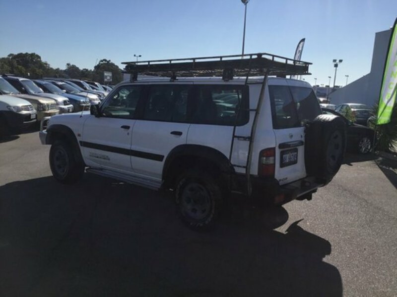 2001 NISSAN PATROL ST (4x4) GU III