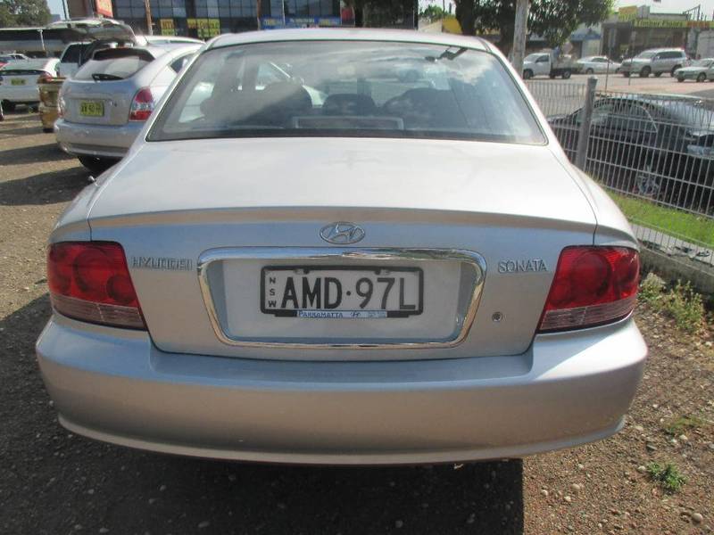 2002 HYUNDAI SONATA GL EF-B