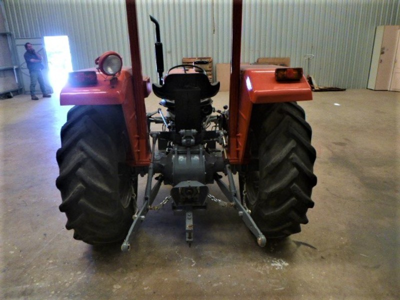 1970 MASSEY FERGUSON 240 2WD Tractor
