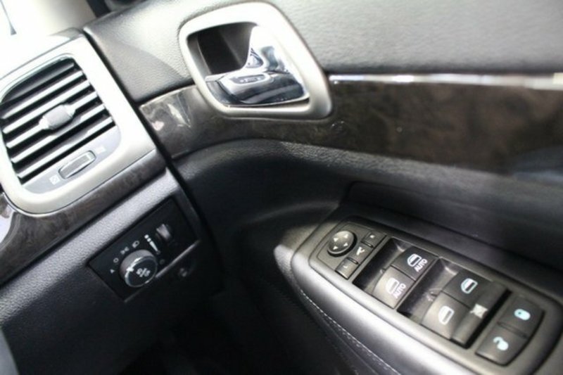 2012 JEEP GRAND CHEROKEE LAREDO (4x4) WK