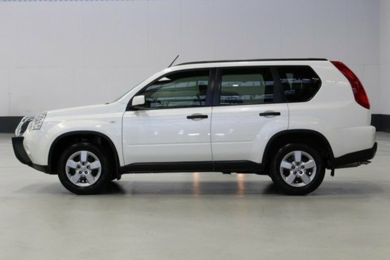 2010 NISSAN X-TRAIL ST (4x4) T31 MY10