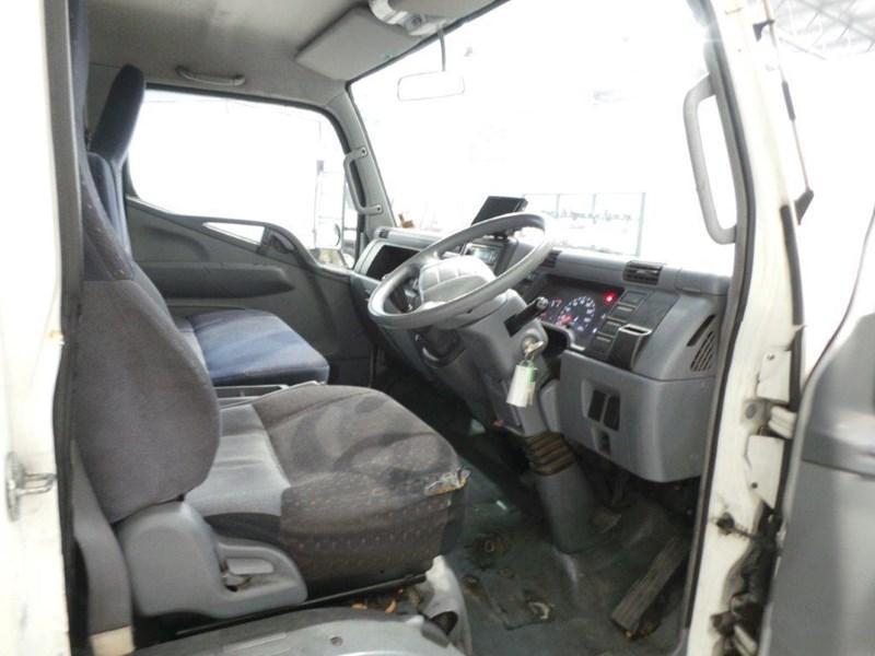 2005 MITSUBISHI FE84 CANTER