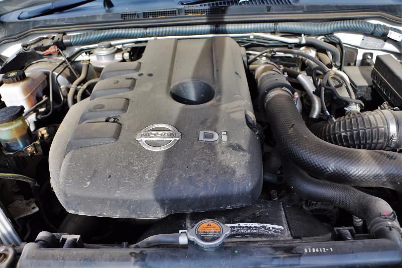 2012 NISSAN NAVARA dual cub utility
